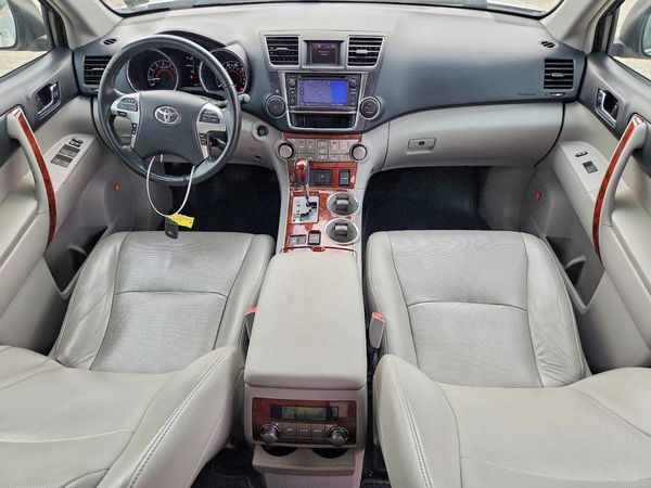 2013 TOYOTA HIGHLANDER Base/Hybrid — CKPT