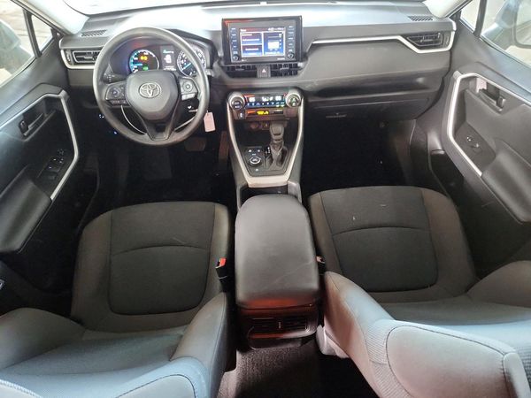 2022 TOYOTA RAV4 LE