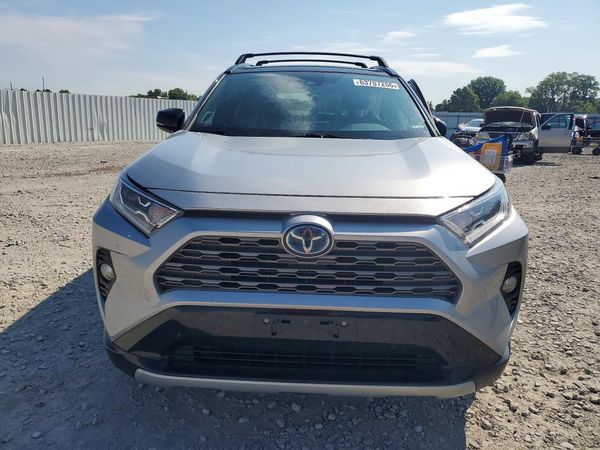 2019 TOYOTA RAV4 XSE HV 4WD