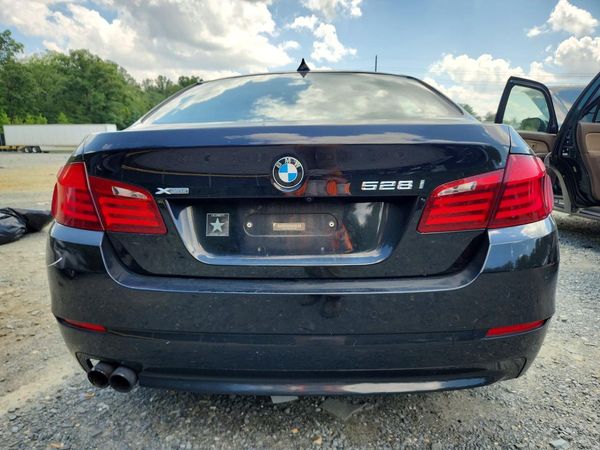 2012 BMW 528