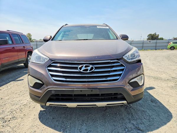2015 HYUNDAI SANTA FE GL