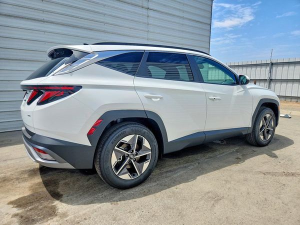 2026 HYUNDAI TUCSON SEL, SEL Plus