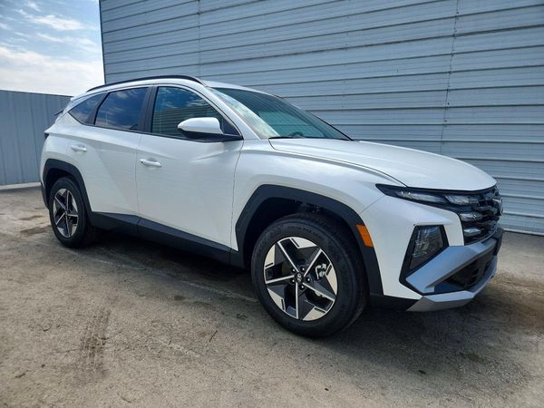 2026 HYUNDAI TUCSON SEL, SEL Plus