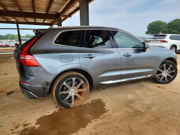 2020 VOLVO XC60 Inscription