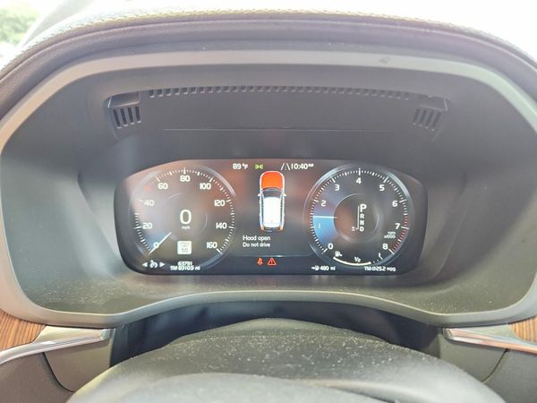 2020 VOLVO XC60 Inscription