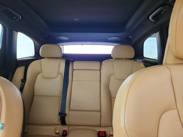 2020 VOLVO XC60 Inscription