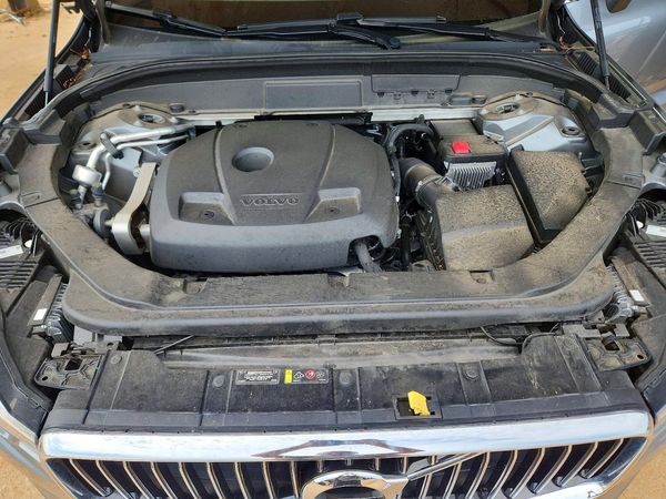 2020 VOLVO XC60 Inscription