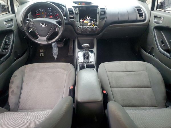2017 KIA FORTE LX Base