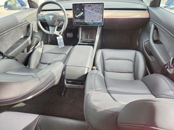2019 TESLA MODEL 3