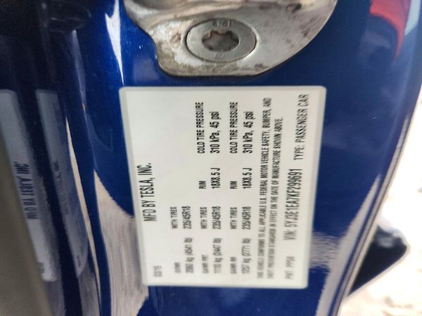2019 TESLA MODEL 3
