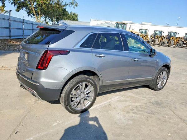 2023 CADILLAC XT5 Premium Luxury