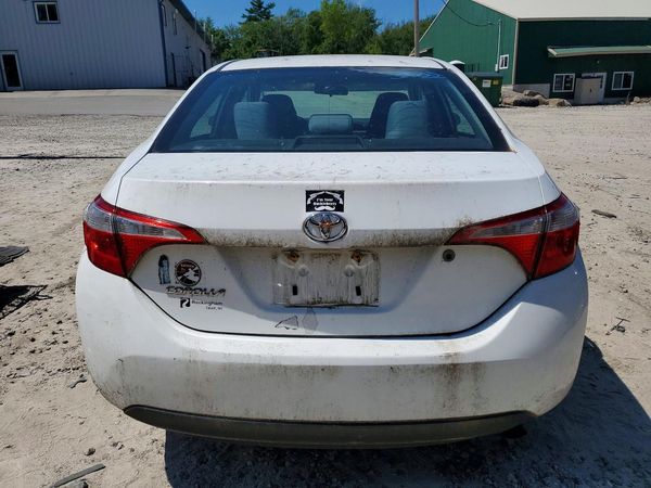 2015 TOYOTA COROLLA