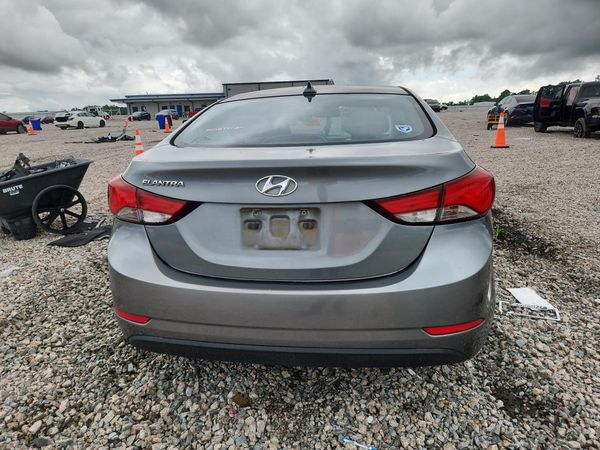 2016 HYUNDAI ELANTRA