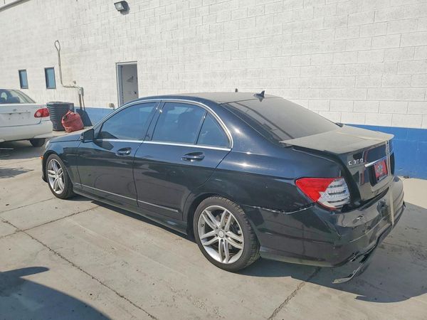 2013 MERCEDES-BENZ C