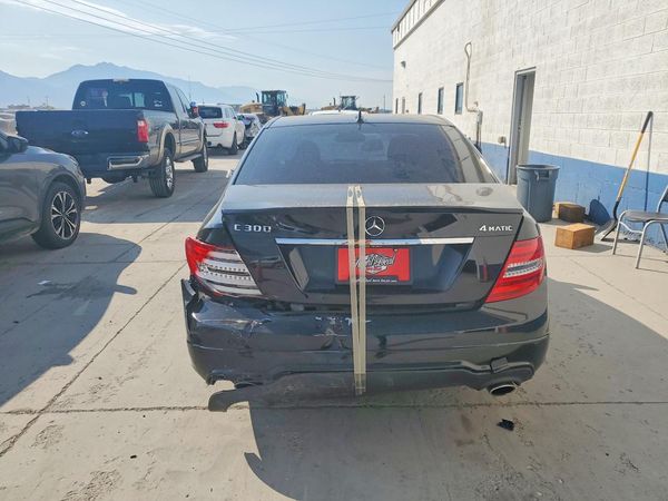 2013 MERCEDES-BENZ C