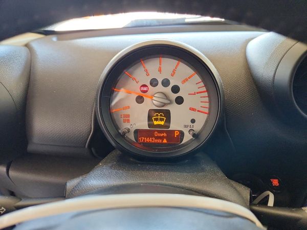 2014 MINI COOPER