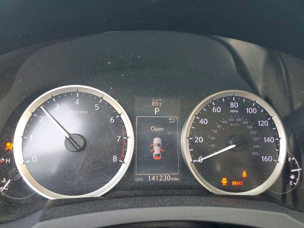 2015 LEXUS IS