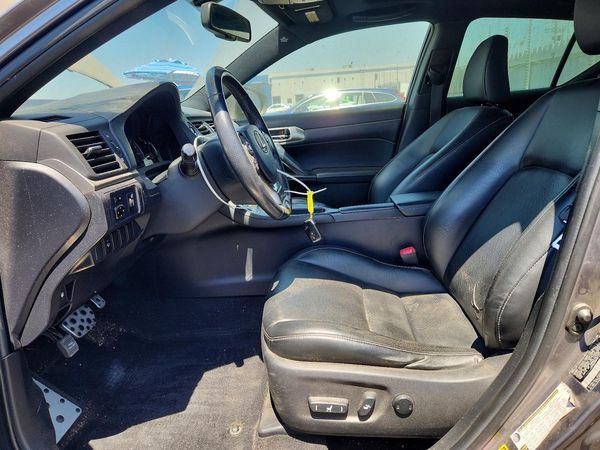 2015 LEXUS CT 200h