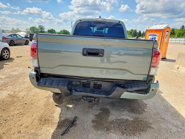 2023 TOYOTA TACOMA SR5