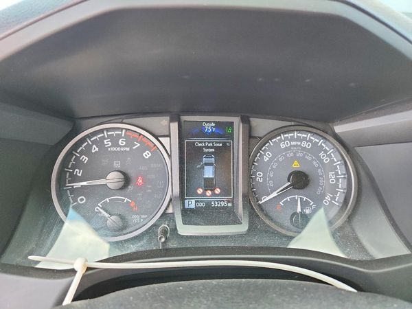 2023 TOYOTA TACOMA SR5