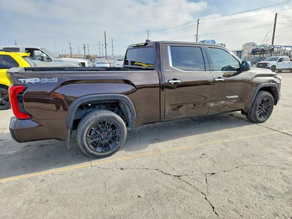 2022 TOYOTA TUNDRA Limited