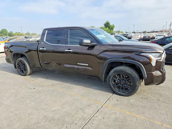 2022 TOYOTA TUNDRA Limited