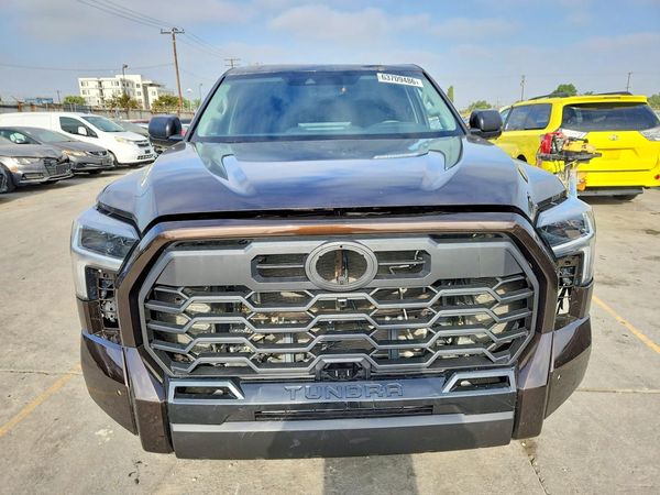 2022 TOYOTA TUNDRA Limited