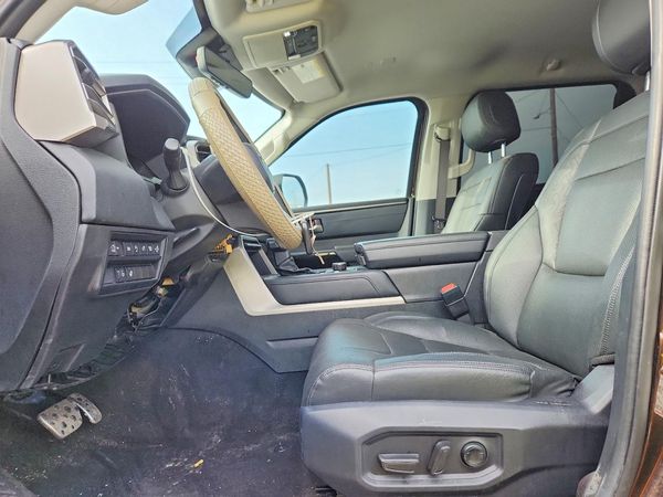 2022 TOYOTA TUNDRA Limited