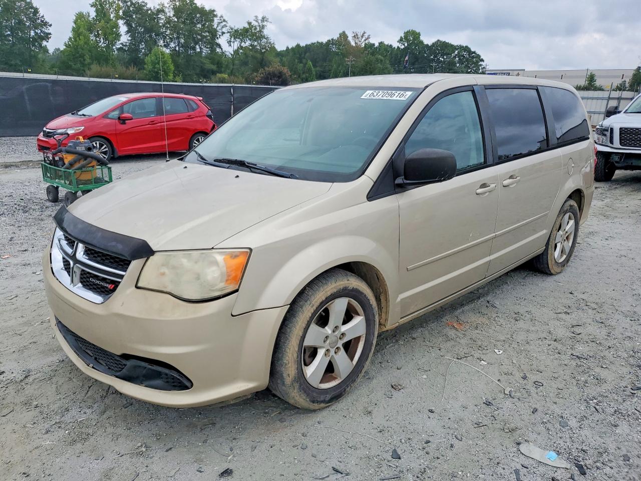 2013 DODGE GRAND CARAVAN SE