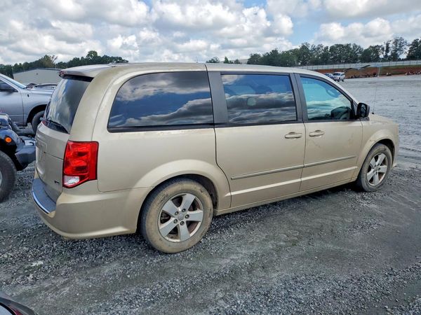 2013 DODGE GRAND CARAVAN SE