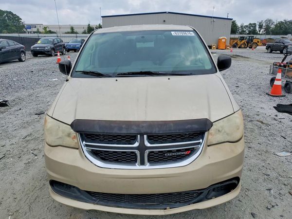 2013 DODGE GRAND CARAVAN SE