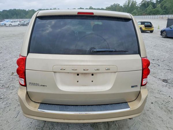 2013 DODGE GRAND CARAVAN SE