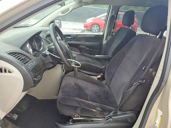 2013 DODGE GRAND CARAVAN SE