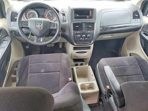 2013 DODGE GRAND CARAVAN SE