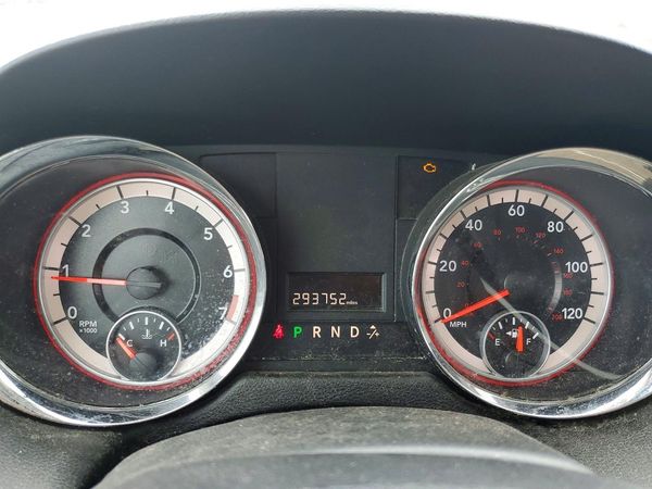 2013 DODGE GRAND CARAVAN SE