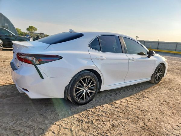 2024 TOYOTA CAMRY