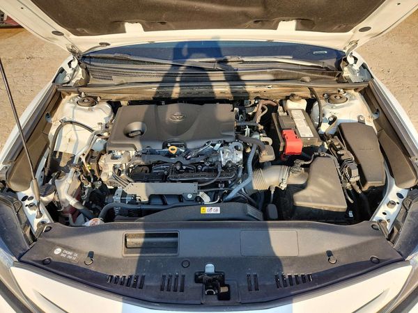 2024 TOYOTA CAMRY