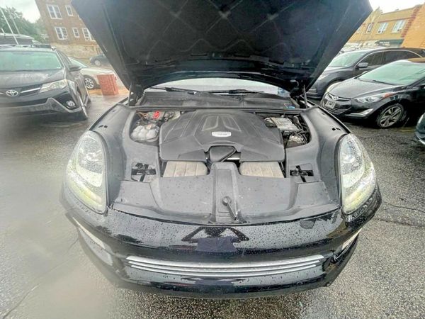 2023 PORSCHE CAYENNE