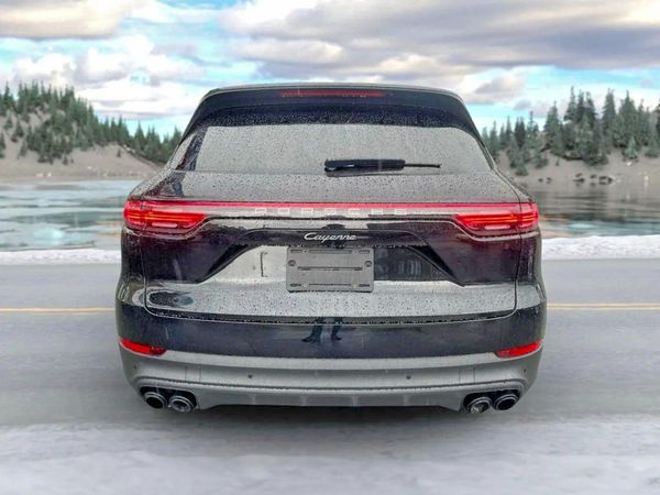 2023 PORSCHE CAYENNE