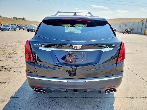 2020 CADILLAC XT5