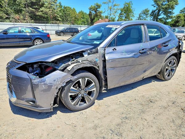 2021 LEXUS UX 250h Premium
