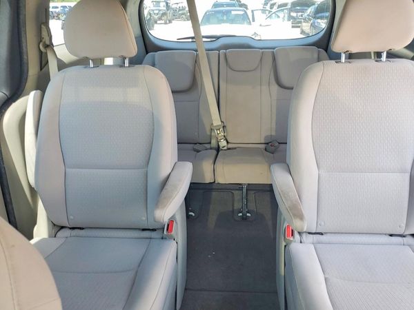 2016 KIA SEDONA L - Low level