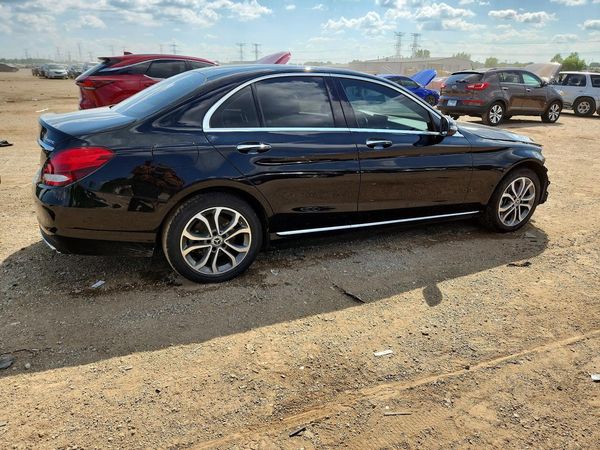 2017 MERCEDES-BENZ C C300-4M