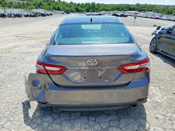 2019 TOYOTA CAMRY