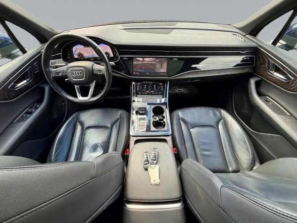 2021 AUDI Q7 quattro Premium