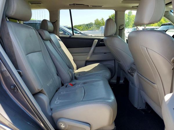 2013 TOYOTA HIGHLANDER Base/Hybrid