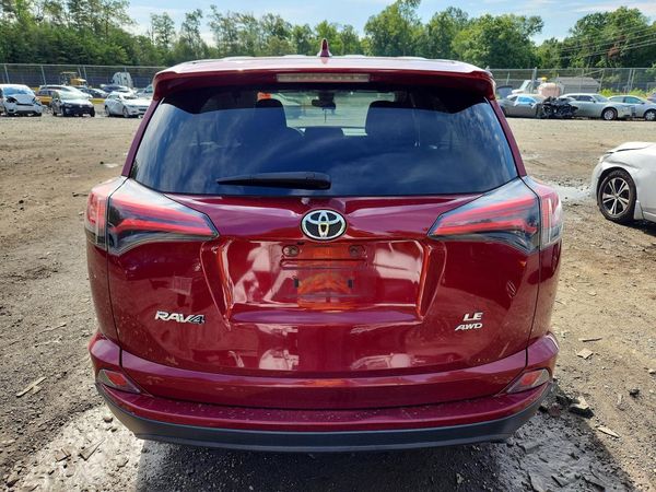 2018 TOYOTA RAV4 LE — DIRR