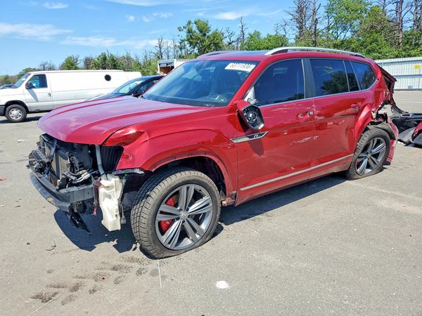 2019 VOLKSWAGEN ATLAS 4Motion SE — Front 3/4