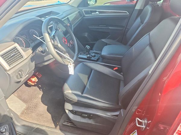 2019 VOLKSWAGEN ATLAS 4Motion SE — DENT