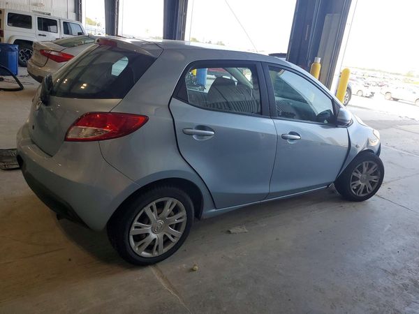 2013 MAZDA MAZDA2 Sport/GX